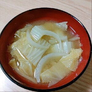 白菜&玉葱の味噌汁